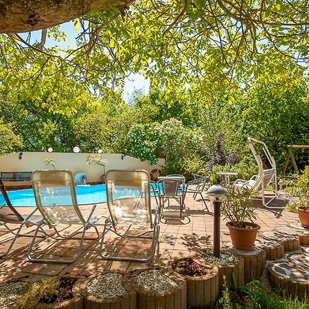 Ferienwohnung Am Walnussbaum Parchtitz Exteriér fotografie